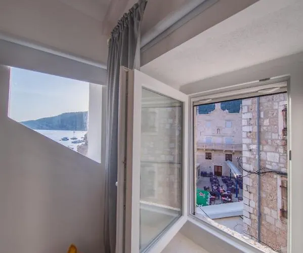 Apartment Sea Pearl Komiža